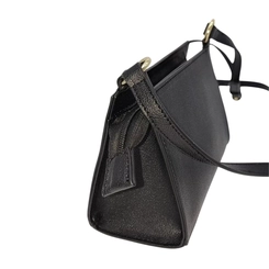 Bolsa DFD Feminina com Alça Ajustável e Detalhes Dourados Preto