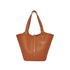 Bolsa DFD Feminina com Pingente Dourado Marrom