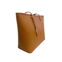 Bolsa DFD Feminina Minimalista Detalhes Dourados Marrom