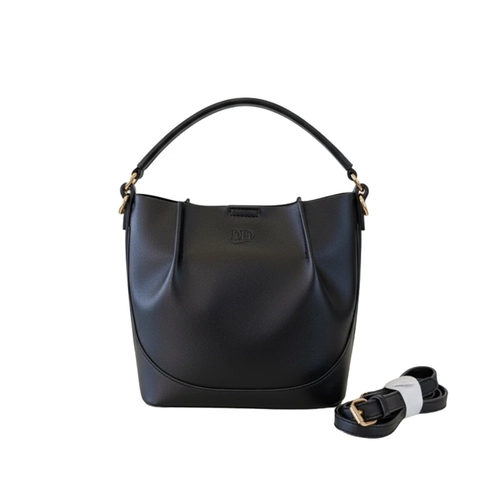 Bolsa DFD Feminina com Detalhes Dourados Preta