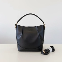Bolsa DFD Feminina com Detalhes Dourados Preta