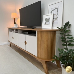 Rack para TV até 80" Vivaldi Artely Cinamomo/Off White SE