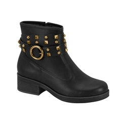Bota Cano Curto Feminina Moleca Preto com Tachinhas e Salto Baixo