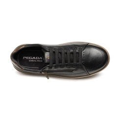 Sapatênis Masculino em Couro Pegada 113502-05 Preto com Detalhes em Marrom