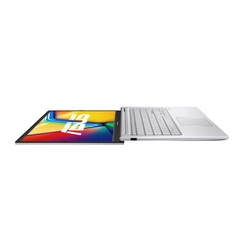 Notebook Asus Intel Core i5 256GB 8GB Tela 15,6'' NJ1738W Prata