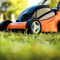 Cortador de Grama Elétrico 1.300W com Cesto Coletor 18L Tramontina CE35P Laranja