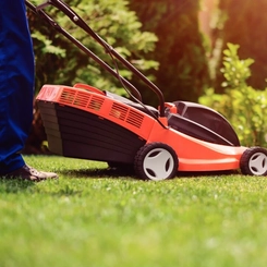 Cortador de Grama Elétrico 1.300W com Cesto Coletor 18L Tramontina CE35P Laranja