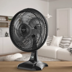 Ventilador de Mesa com 6 Pás 150W Britânia Maxx Force Turbo BVT400 Preto